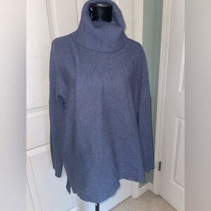 NWT Gorgeous Steal Blue Caracilia Over-Sized Sweater - Size Large